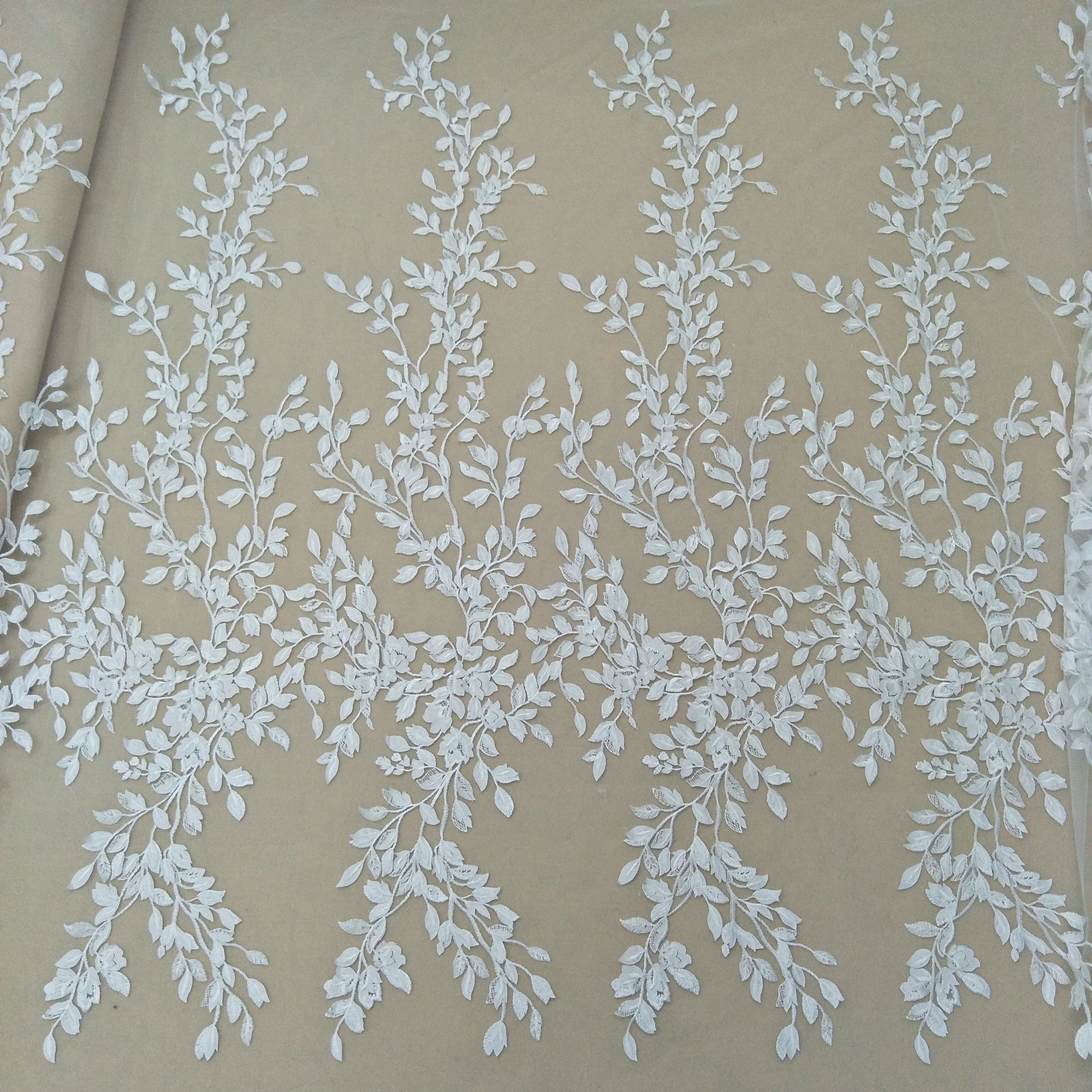 Spitzenblatt-Hochzeitskleidstoff, Spitzenstoff, Elfenbein, 130 cm Breite, Mode, Ausverkauf nach Hof