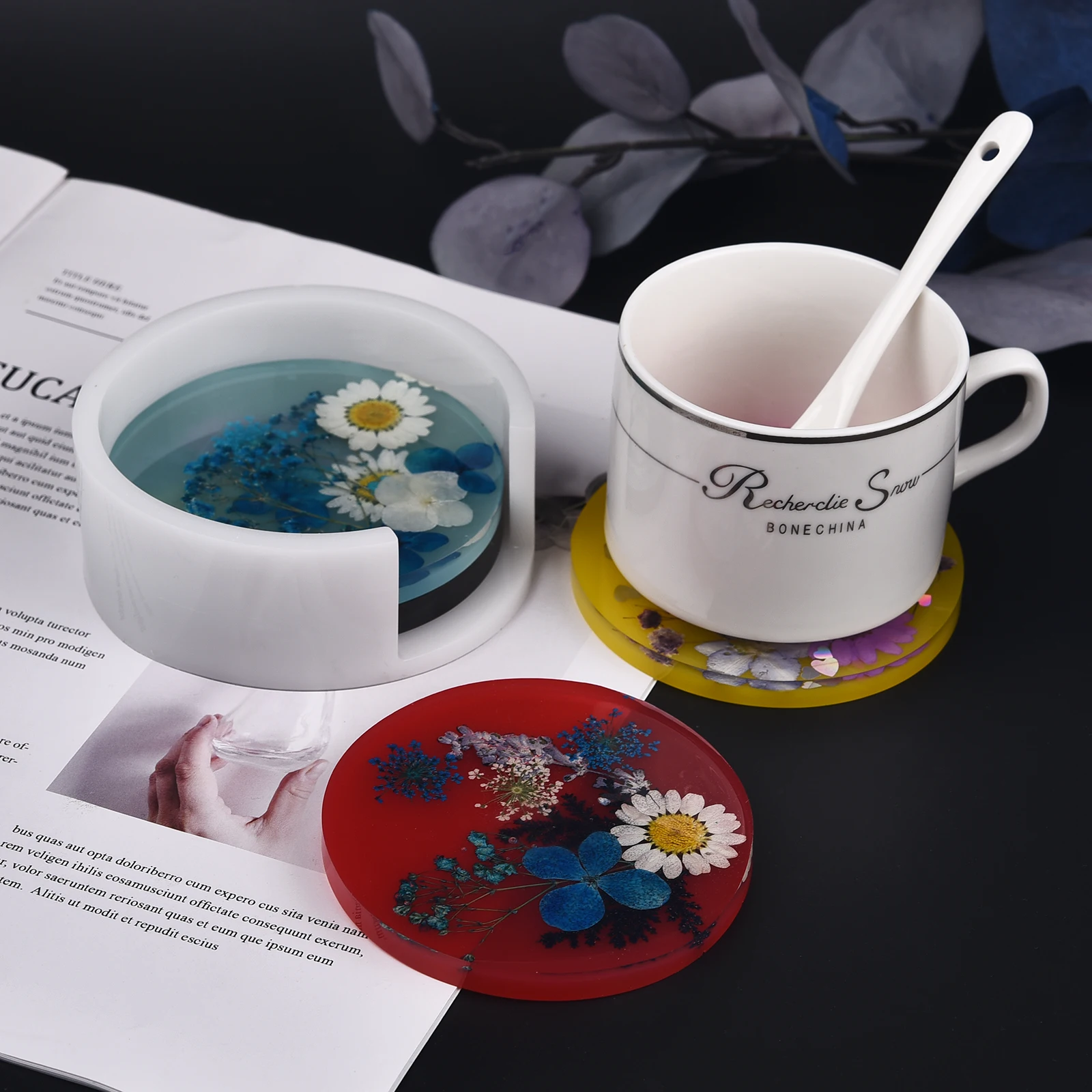 Image 3: Moule de sous-verre rond et carré de 9cm en Silicone, boîte de rangement de sous-verre en résine époxy, moule de résine, moules de moulage de sous-verre en cristal faits à la main