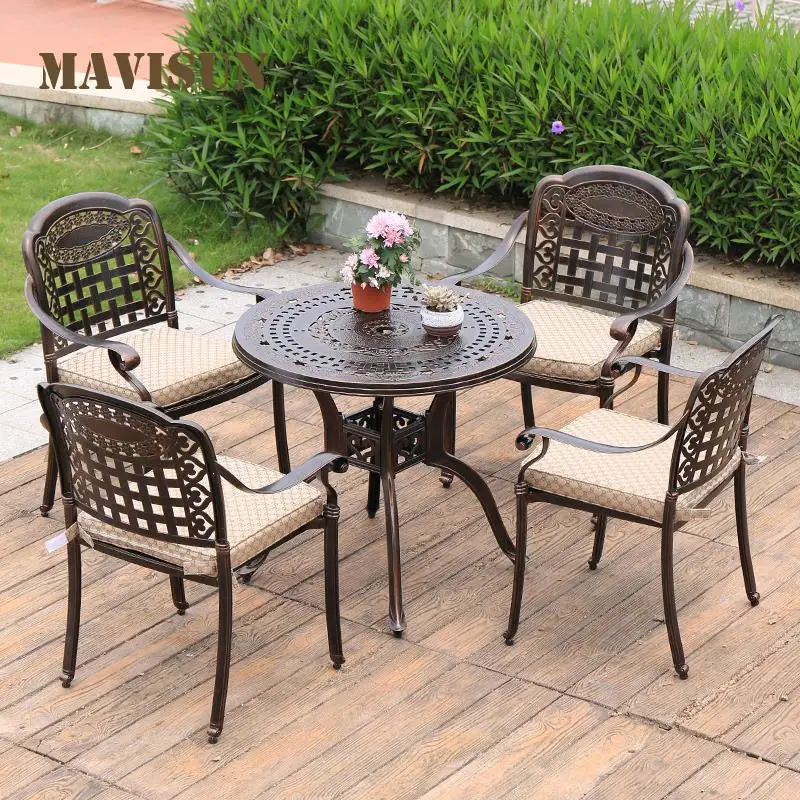 Modern Outdoor Leisure Round Table And Chairs Dining Garden Villa Camping Aluminum Designer Minimalist Furniture Set