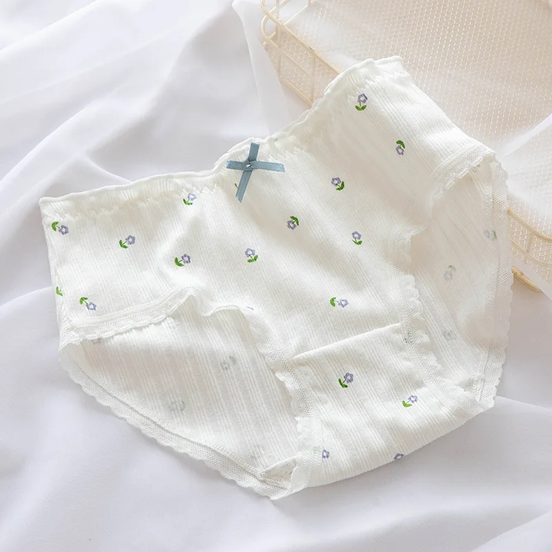 New Women's Underwear Sexy Lace Panties Girls Comfort Cotton Briefs Middle Waist Seamless Thread Underpants Female Lingerie - Image 4