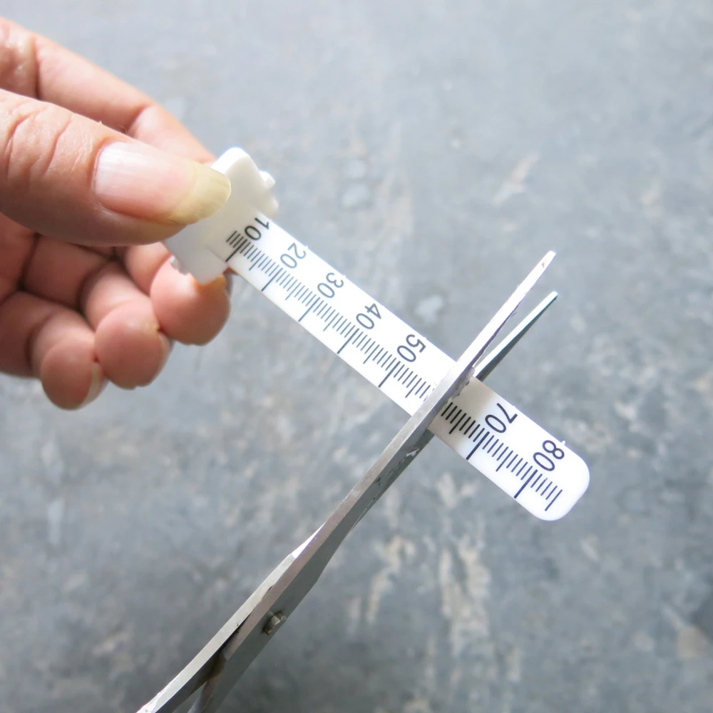 80mm floor professional white plastic adhesive self leveling peg level pin for cement floor level setting 50 pack