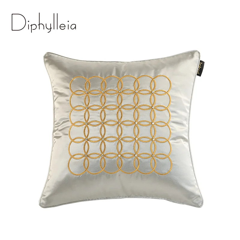 Diphylleia Sungold Lattice Cushion Cover Designer Geometric Chain Embroidered Luxury Silky Throw Pillow Case For Villa Hotel