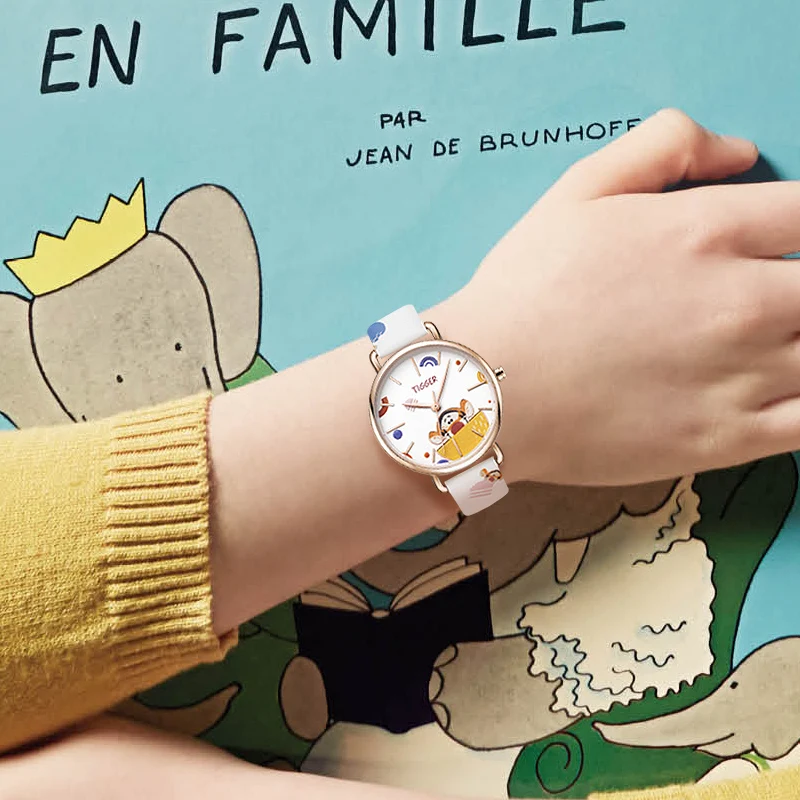 Disney Official Children Casual Japan Quartz Wristwatch Winnie Pooh Tigger Graffiti Cartoon Youth Lady Student Girl Female Clock