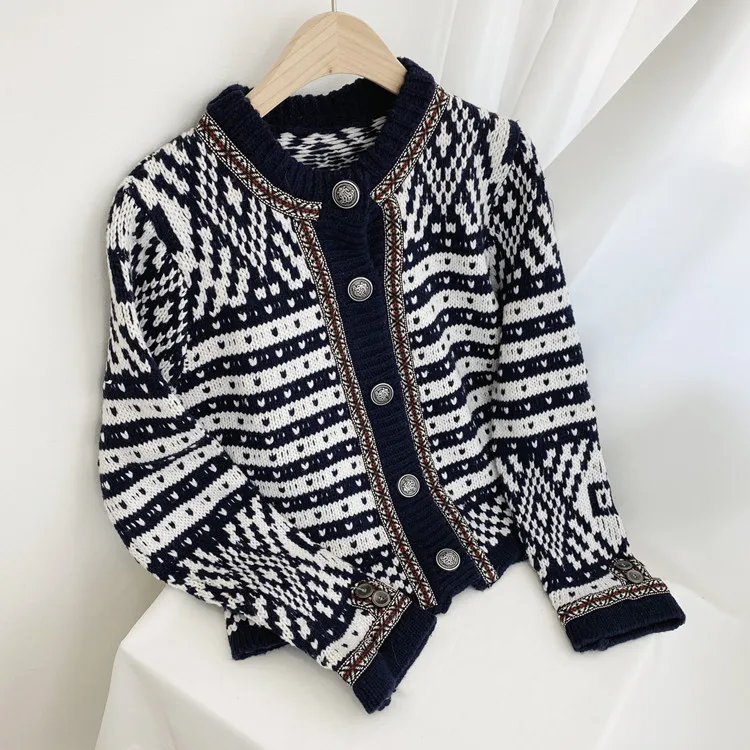 2024 Autumn Geometric Knitted Korean Cardigans Sweaters Women Long Sleeve Single-breasted Vintage Elegant Ladies Tops Cardigans