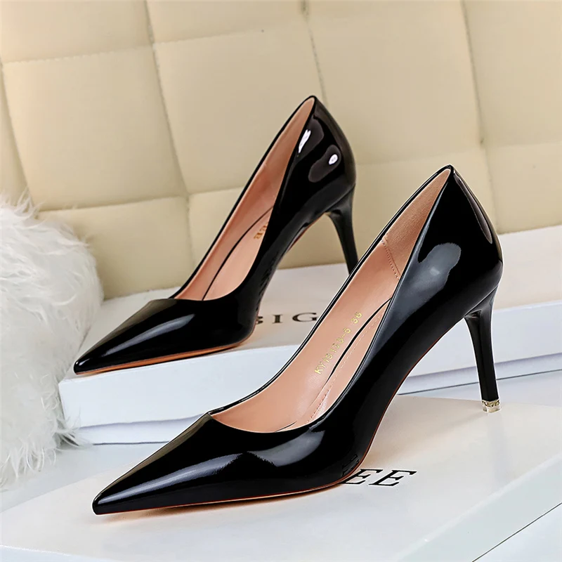 Fashion Women Patent Leather Shallow Thin High Heels Shoes Pointed Toe Gold Silver Heels Pumps Female Tacones Mujer Large Size