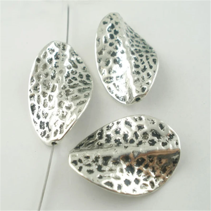 20 PCs Doreen Box Vintage Spacer Beads Tortuose Leaf Znic Alloy Silver Color For DIY Jewelry Making Findings 28x18mm, Hole:1.2mm