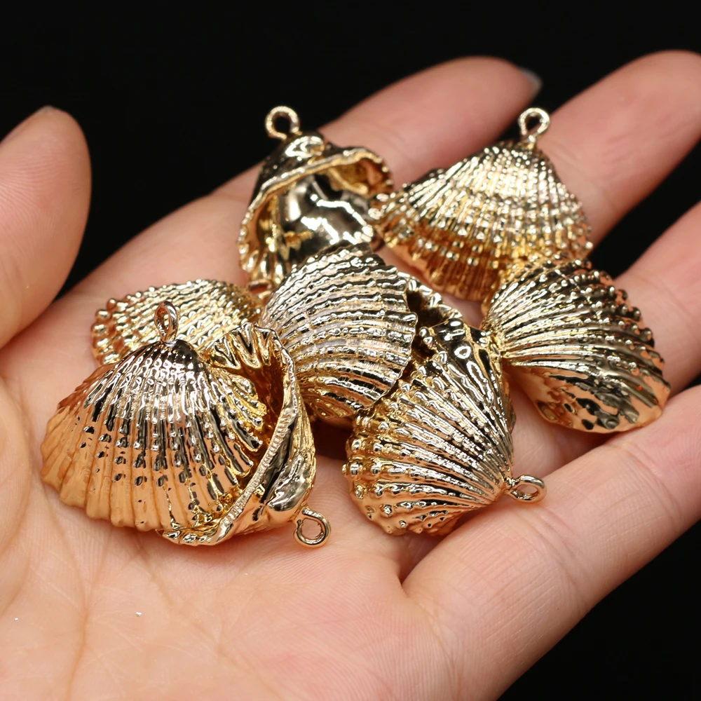 Wholesale Gold-plated Natural Striated Shell Pendants for DIY Handmade Necklace Earrings Gift Jewelry Making Crafts Findings