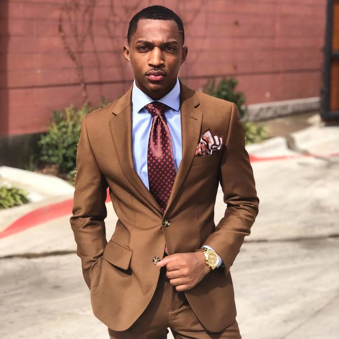 

Light Brown Men's Suit Handsome Blazers Notched Lapel Male Tuxedos Back Vent Groom Wear Two Pieces Prom Jacket And Pants