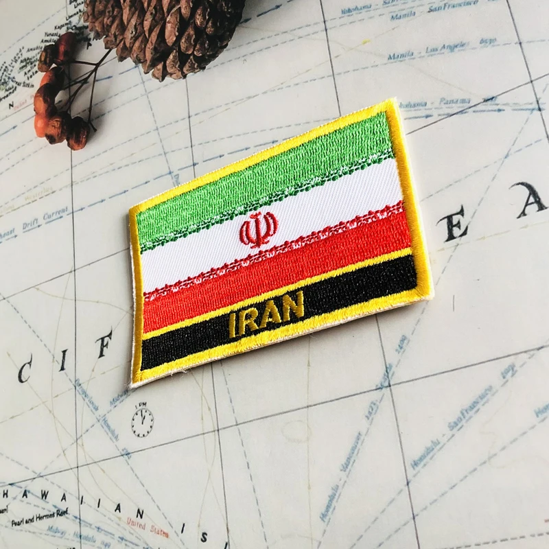 Bandiera nazionale Iran ricamo patch Badge scudo e forma quadrata Pin un Set sulla decorazione zaino bracciale in tessuto