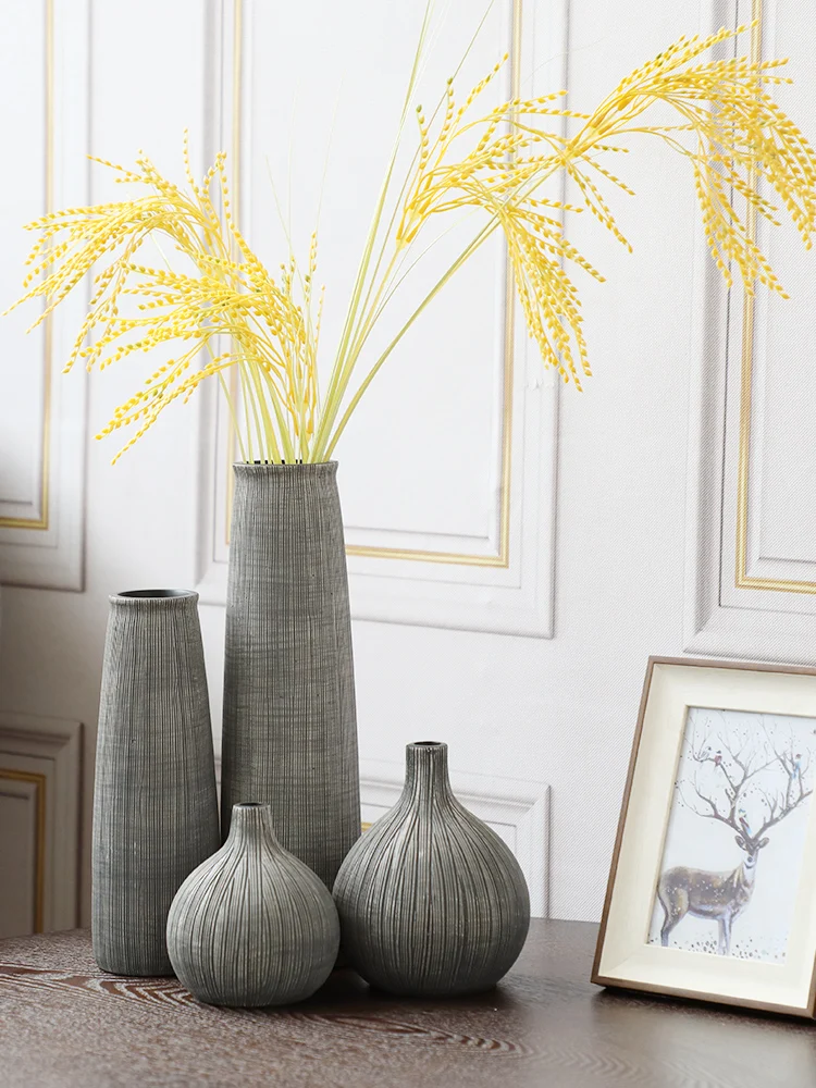 Creative Resin Vase for Home Decoration, Nordic Grey Flower Bottle, Minimalist Decor Crafts, Living Room Accessories