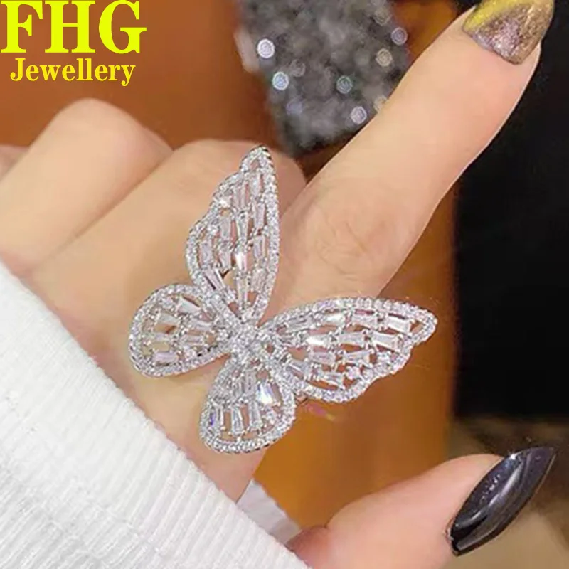 

9K Au375 White Gold Ring 0.62Carat Nature Diamond Butterfly Ring Wedding Party Engagement Anniversary Fashion Elegant