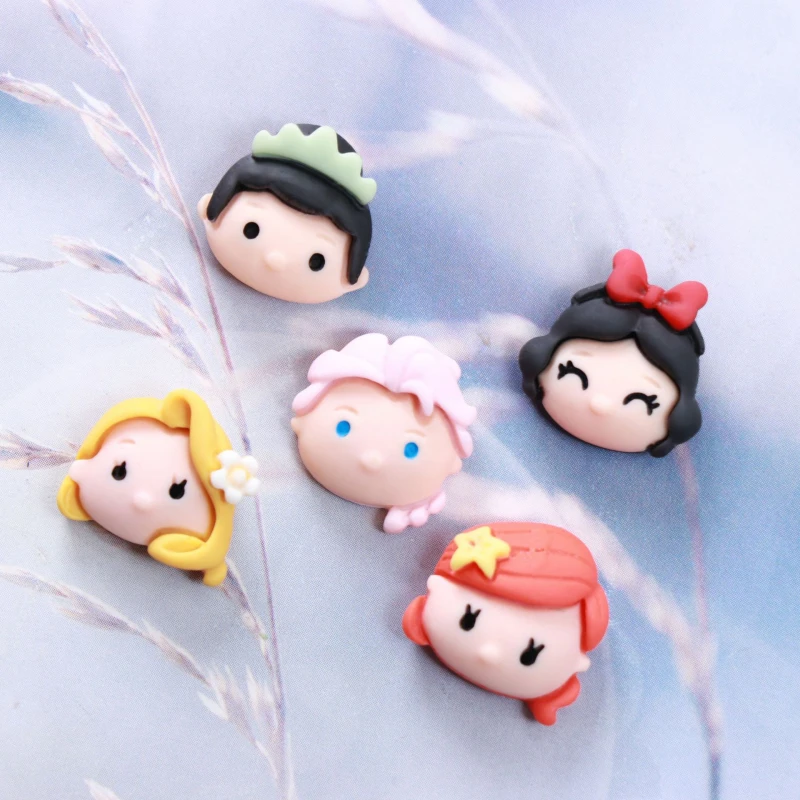 10-30Pcs Cartoon Beautiful Girl Flat Back Resin Patch DIY Garment Hairpin Crafts Ornament Earrings Nail Art Applique Materials