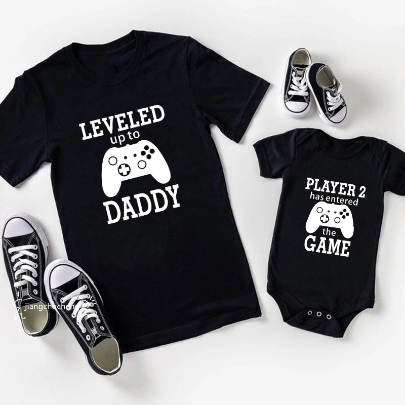 Leveled Up To Daddy Player 2 Has Entered The Game Funny Family Matching Clothes Cotton Daddy and Me Tshirt Father\'s Day Gift