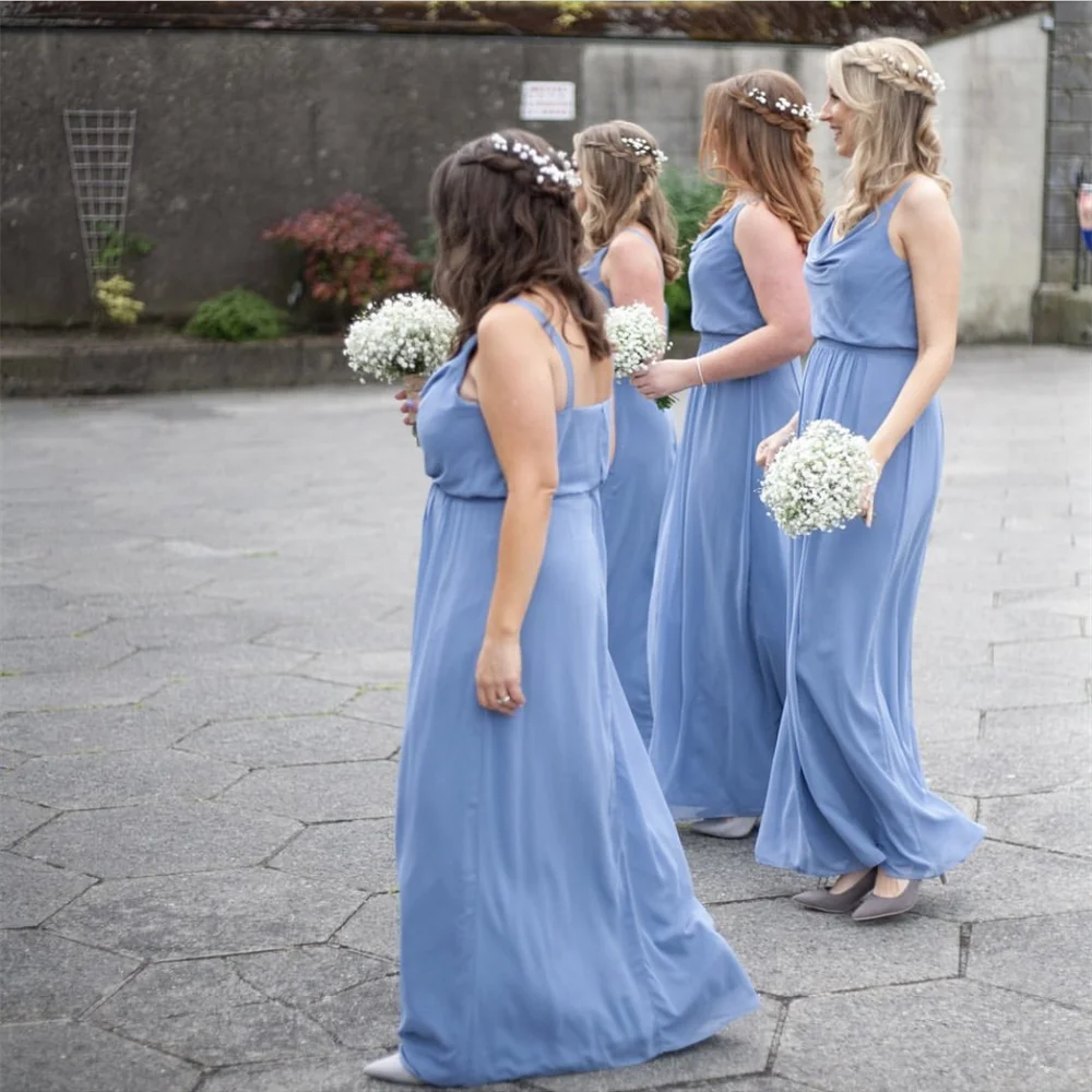 Biru Gaun Bridesmaid Sederhana Tanpa Lengan Backless A-Line Panjang Lantai Elegan Formal Pernikahan Gaun Malam Jubah Dibuat Baru