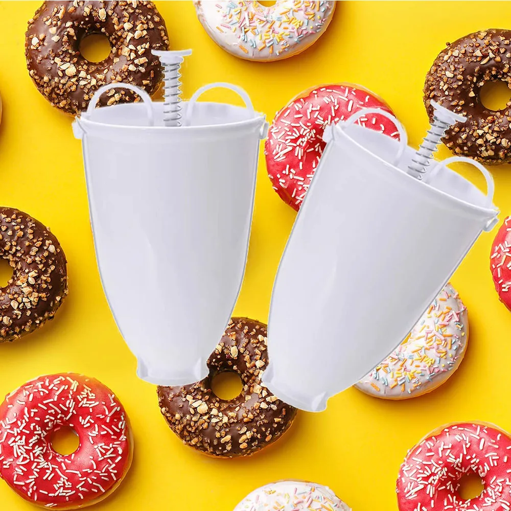 Manual Donut Maker Doughnut Molds Plastic Donut Dispenser Device Baking Mould Donuts Form DIY Kitchen Pastry Dessert Tool