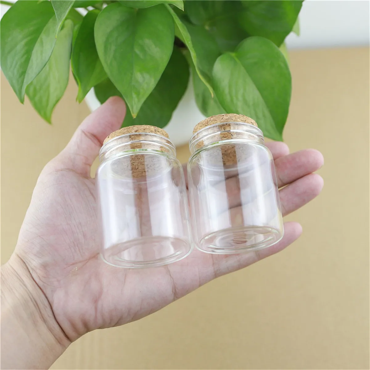 6 Pieces 47*60mm 60ml Cork Glass Bottle Stopper Spicy Storage Jar Bottle Containers Glass spice storage Jars Vials DIY Craft