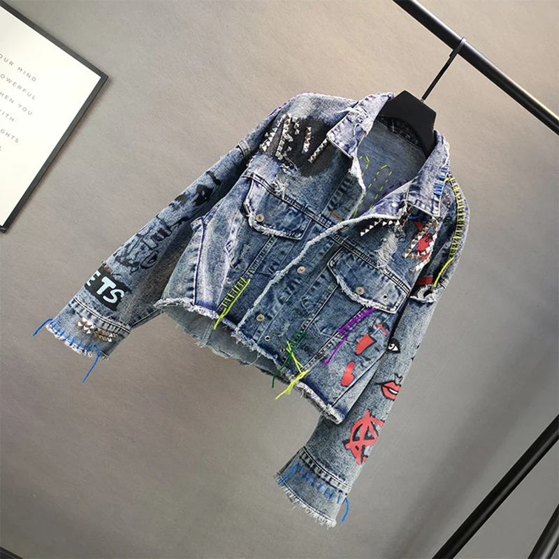 Manual Rivet Beaded Line Tassel Letter Graffiti Print Women Denim Jacket Spring Autumn 2024 Casual Hole Denim Jacket Veste Femme