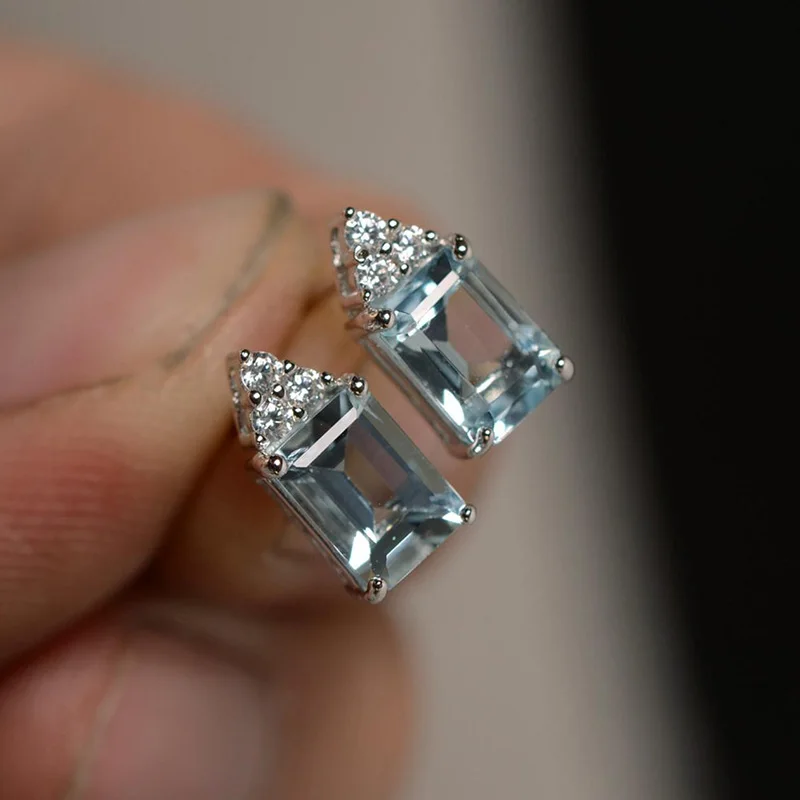 Huitan Simple and Elegant Light Blue Women Earrings Piercing Ear Brilliant Cubic Zirconia Wedding Engagement Statement Jewelry
