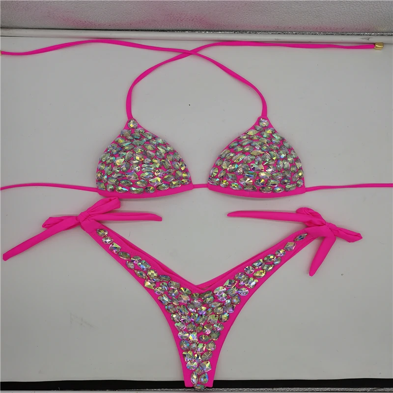 2021    Venus Vacation latest design high quality sexy girl rhinestones pink  bling bikini swimwear