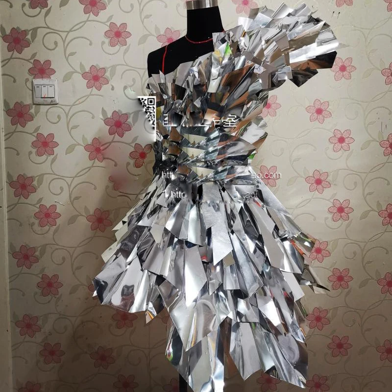 High end customization silver dress model catwalk stage show Future Technology  parade theme stage dance costume