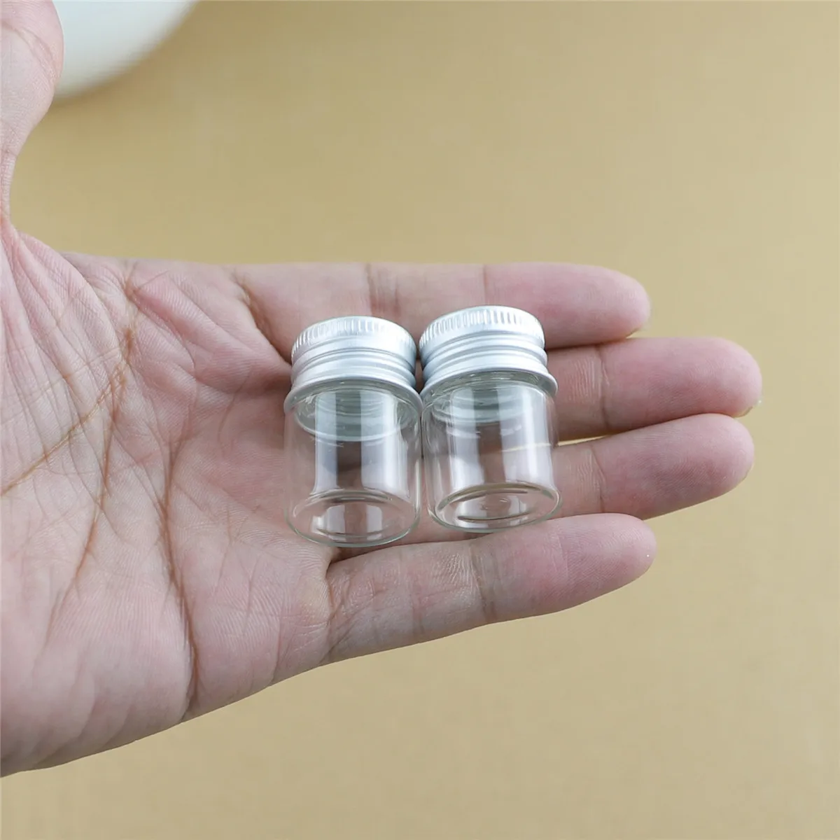 

100PCS/lot 22*30mm 5ml Tiny Glass Bottles storage bottles & jar Glass Small Jars Vials Mini Containers DECORATIVE Bottles