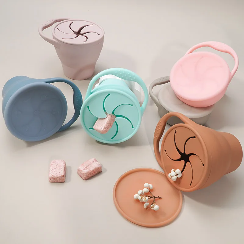 Newest Custom Food Grade Silicone Snack Cup Eco-Friendly Mixed Color Baby Water Cup Waterproof BPA Free  Soft Lid