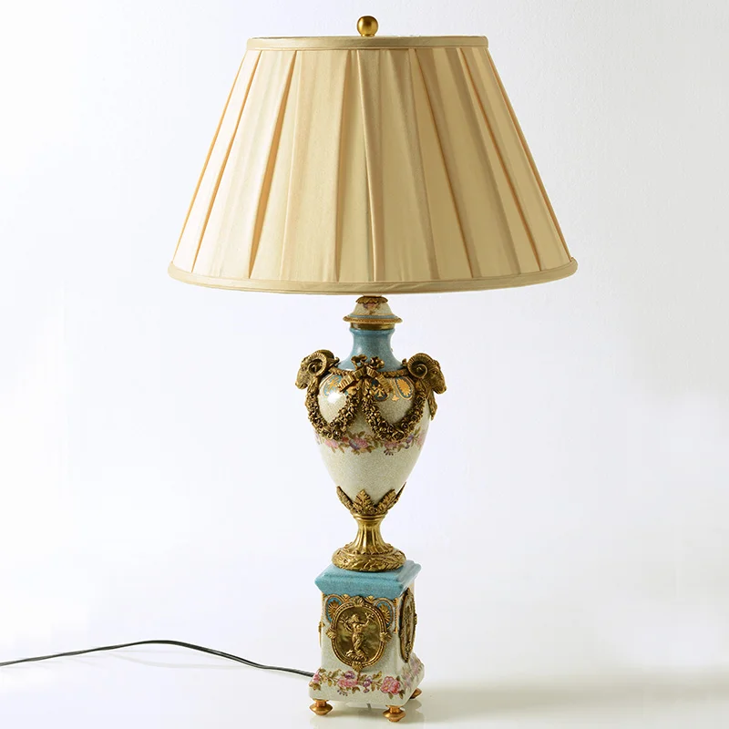 

zq European American Style Living Room Bedroom Bedside Luxury Decoration High-Grade Hand-Painted Ceramic Decorative Table Lamp