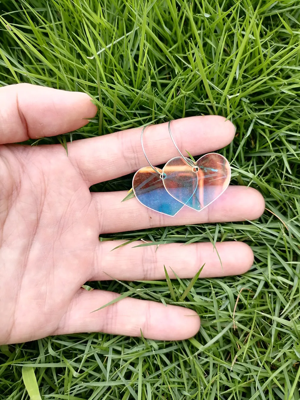 FishSheep Colorful Acrylic Geometric Star Moon Butterfly Drop Earrings For Women Cute Transparent Laser Dangle Earrings Jewelry