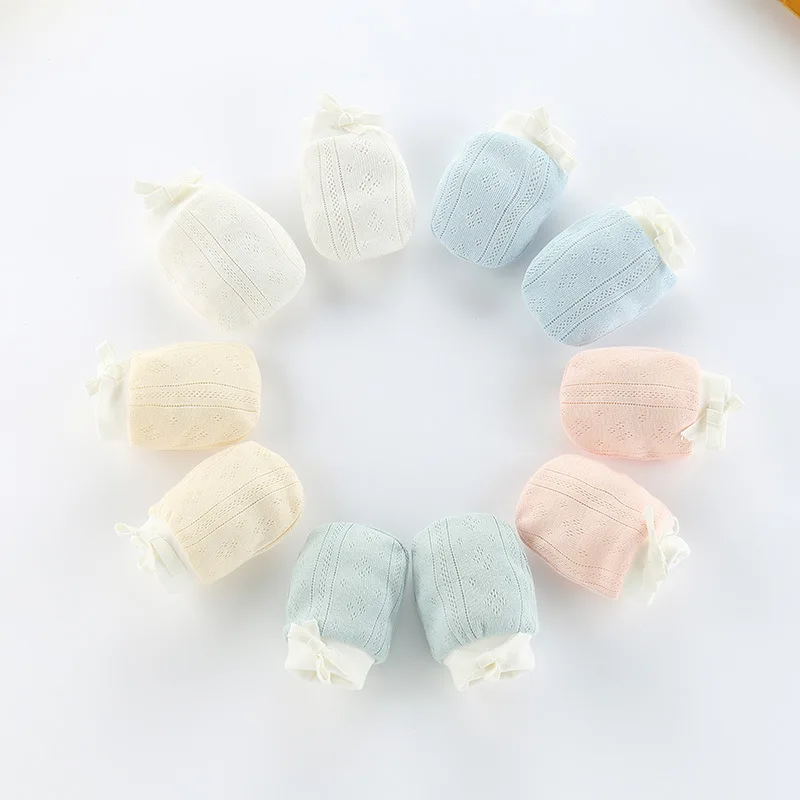 1Pair Baby Proof Gloves Neonatal Mittens Infant Supplies Cute Soft Adjustable Pure Color Breathable Cotton Gloves for 0-24M Baby