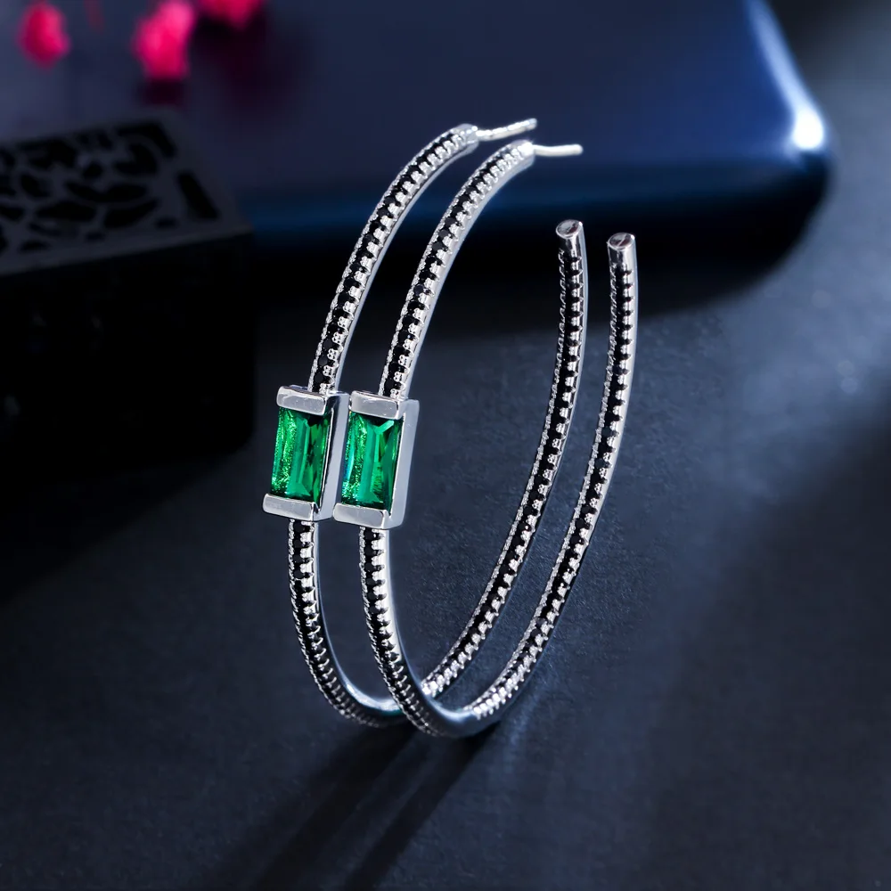 CWWZircons Neue trendige, große, dünne, runde Creolen mit schwarzen und grünen Zirkonia-Steinen für Damen, Party-Schmuck, Großhandel E0761 – Detail 8