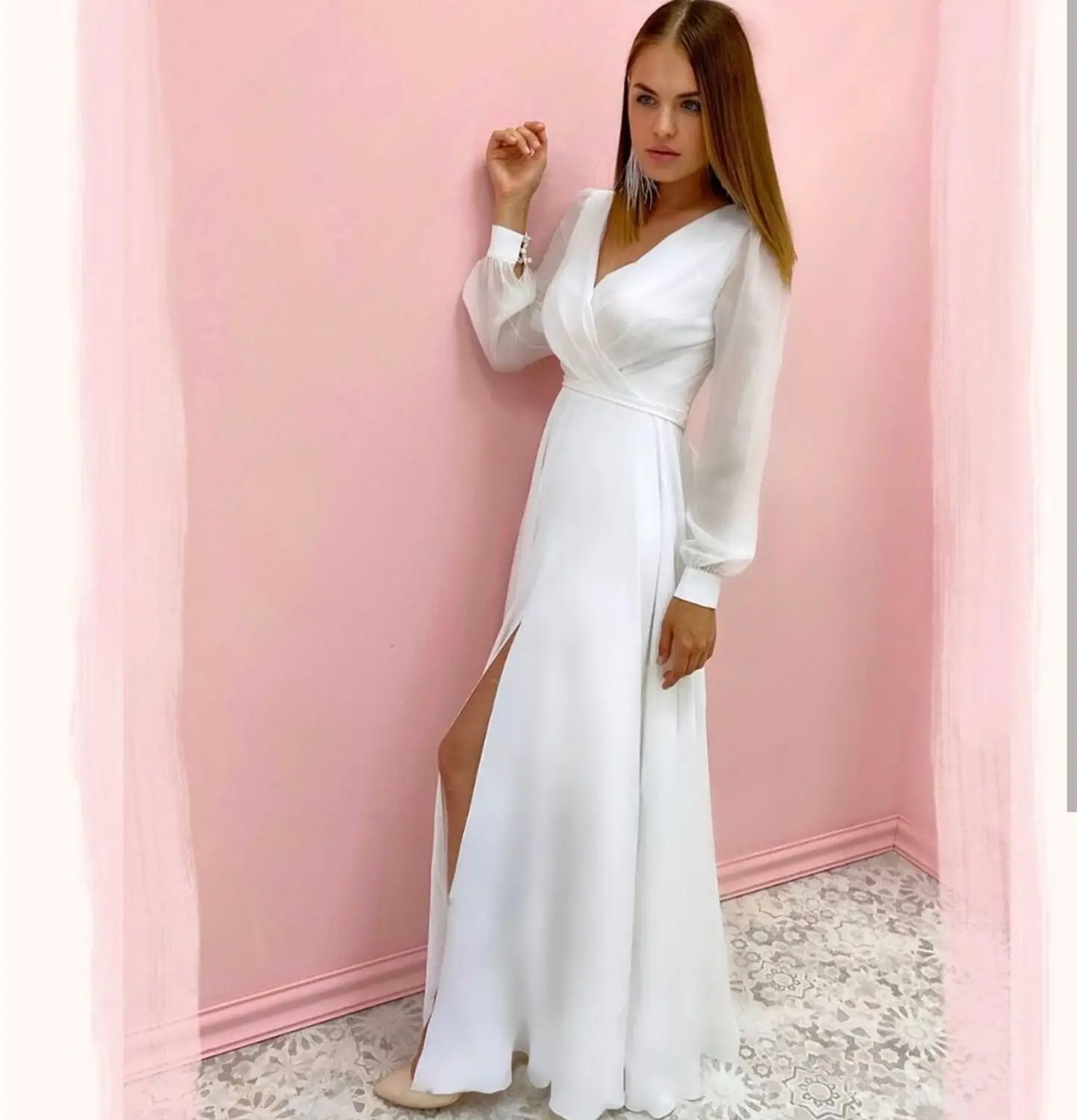 Simple White Beach Wedding Dress 2021 Long Sleeve Side Split Floor Lecngth Cheap For Bride Robe De Mariee Custom Made V-Neck