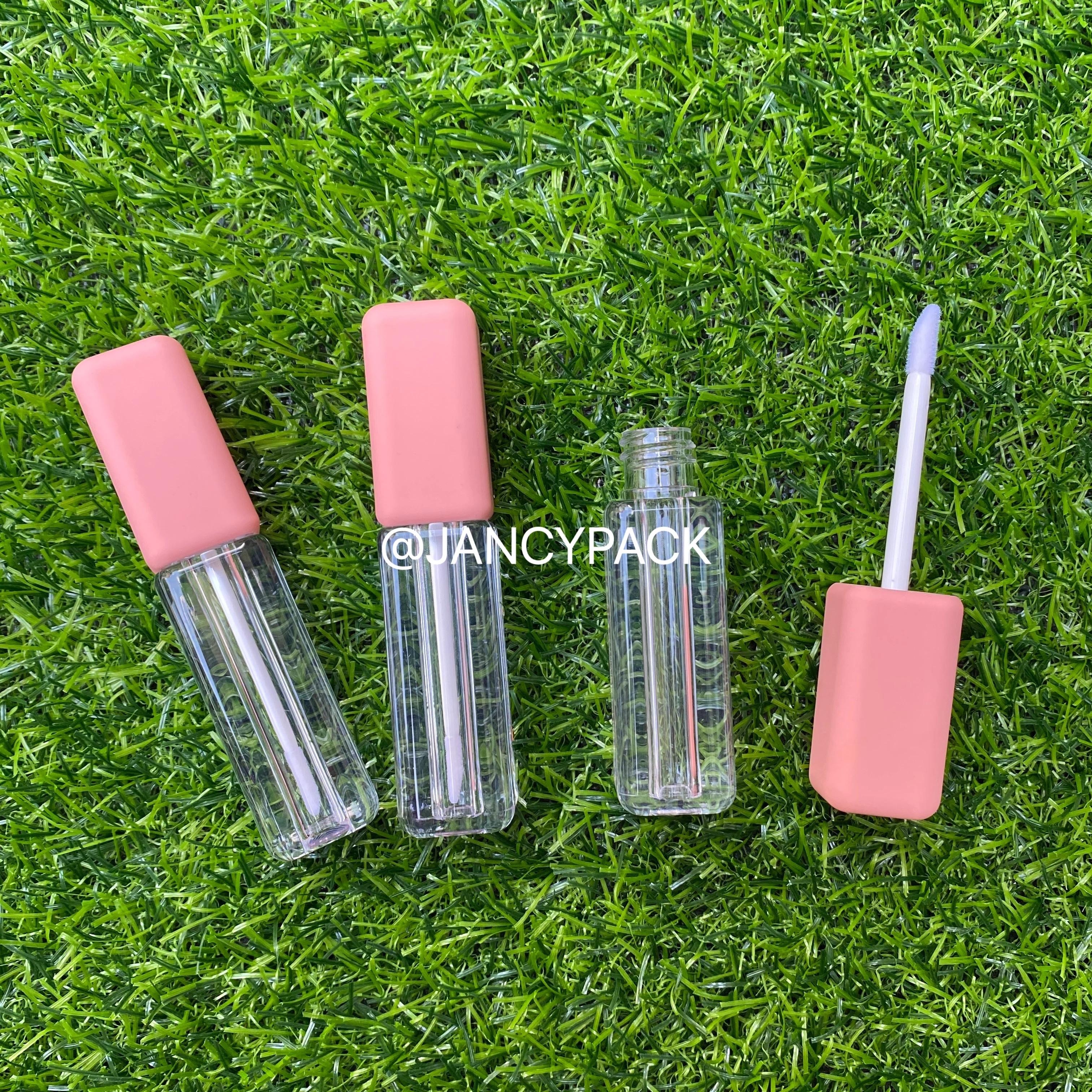 

Wholesale 2.5ml square plastic refillable bottle empty lip gloss tubes nude lid lip tint tubes lip balm packaging lip tint tubes