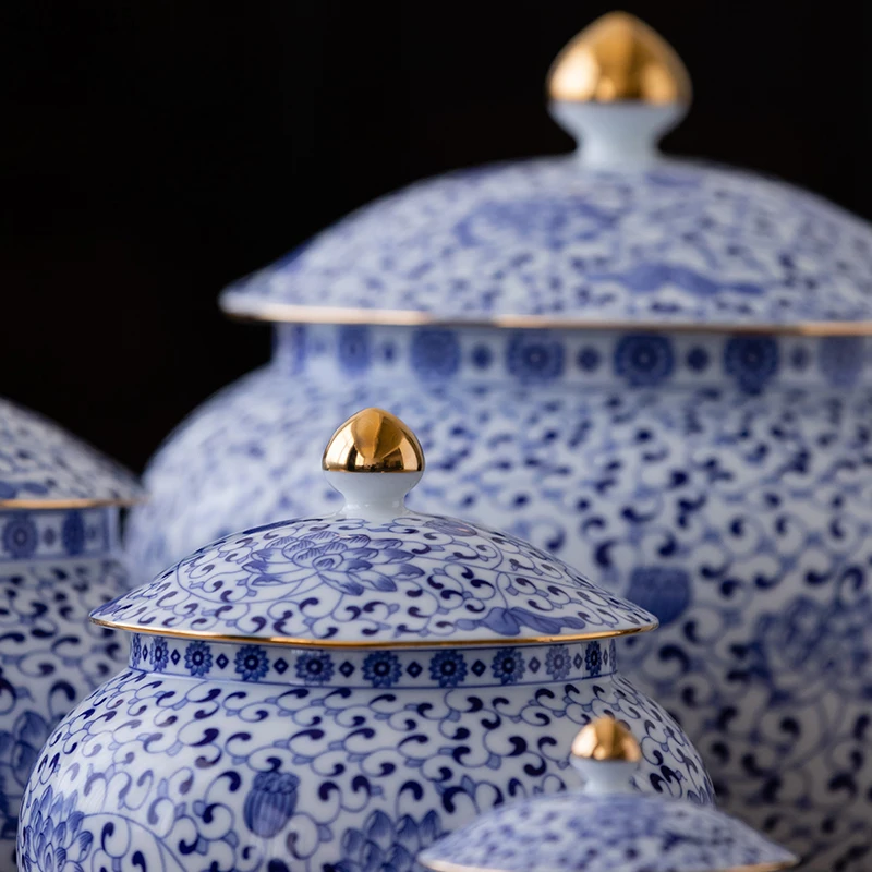 Antique Blue and White Porcelain Storage Jar Lid Gold-plated Storage Container Household Large-capacity Sealed Ceramic Tea Caddy