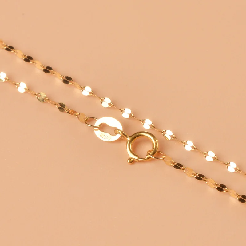 Thumbnail 2 - #3 Trending Gold Necklaces Right Now