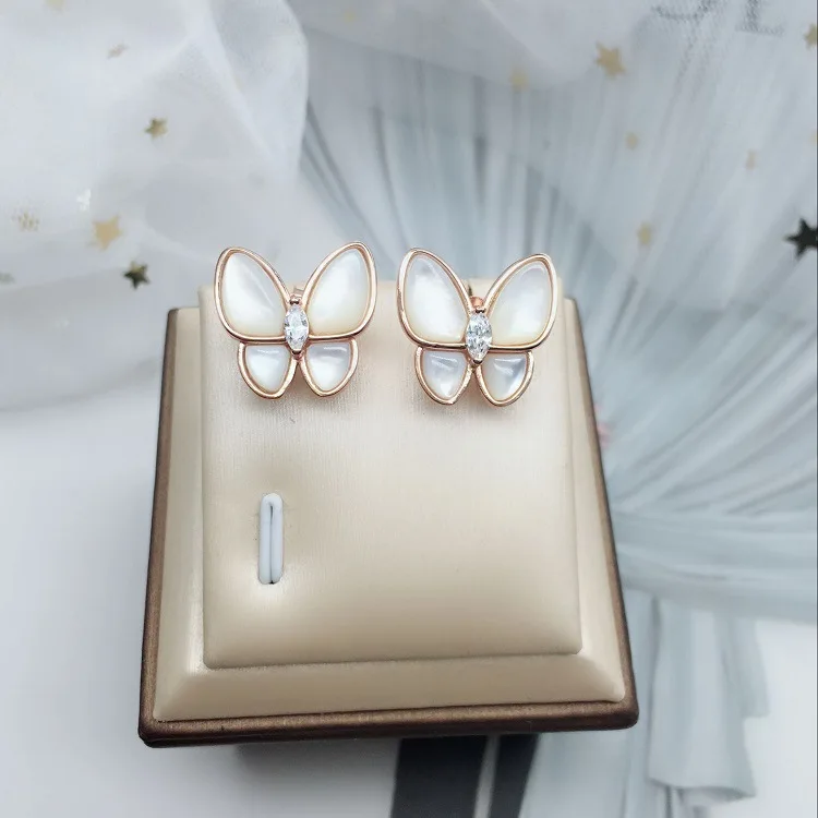 

S925 sterling silver shell butterfly earrings temperament Japanese and Korean simple temperament hypoallergenic silver jewelry