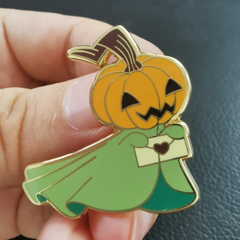 ParcelPoe Pumpkin Enamel Pin deliveryman Brooch awful busy assistant Badge Creepy cute fantastic Jewelry