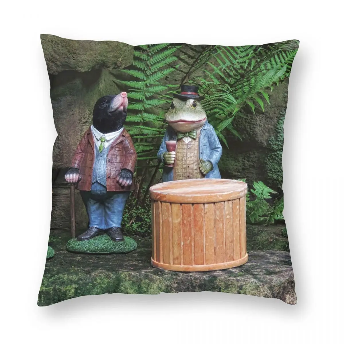 Ratty Mole Toad Badger Dewstow Gardens Pillowcase Polyester Linen Velvet Pattern Zip Decor Throw Pillow Case Home Cushion Cover