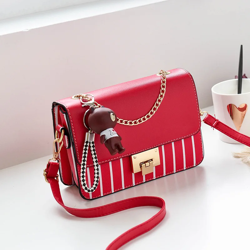 Small bag female 2021 new trendy female bag Korean version of fresh and small fragrance fashion one-shoulder messenger