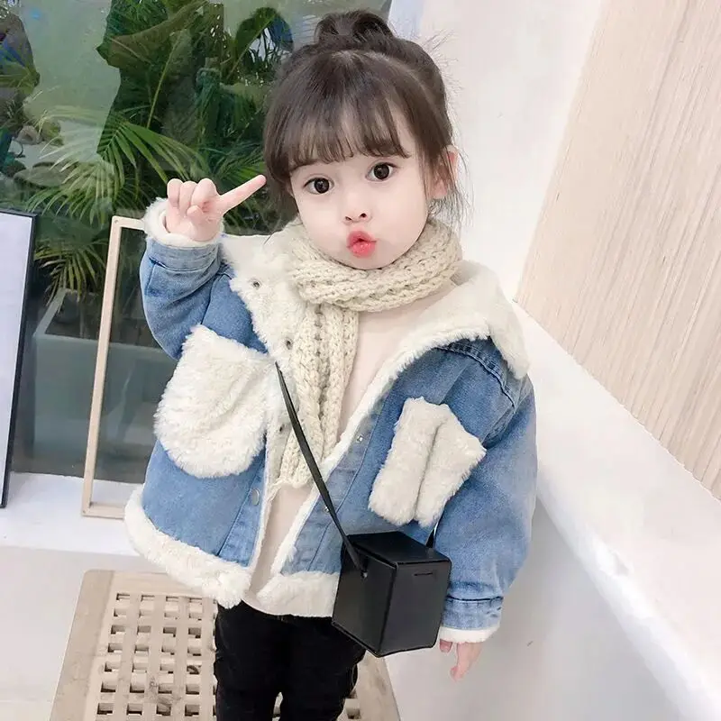 Girls Denim Jacket 2023 New Plus Velvet Thickening Boys and Girls Coat Winter Warm Jacket Children's Rabbit Rur Thick Jacket