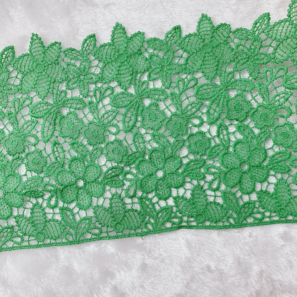 18cm Wide Exquisite Green Water Soluble Embroidery Lace Accessories Scarf Clothing Cheongsam Home Fabric Decoration Materials