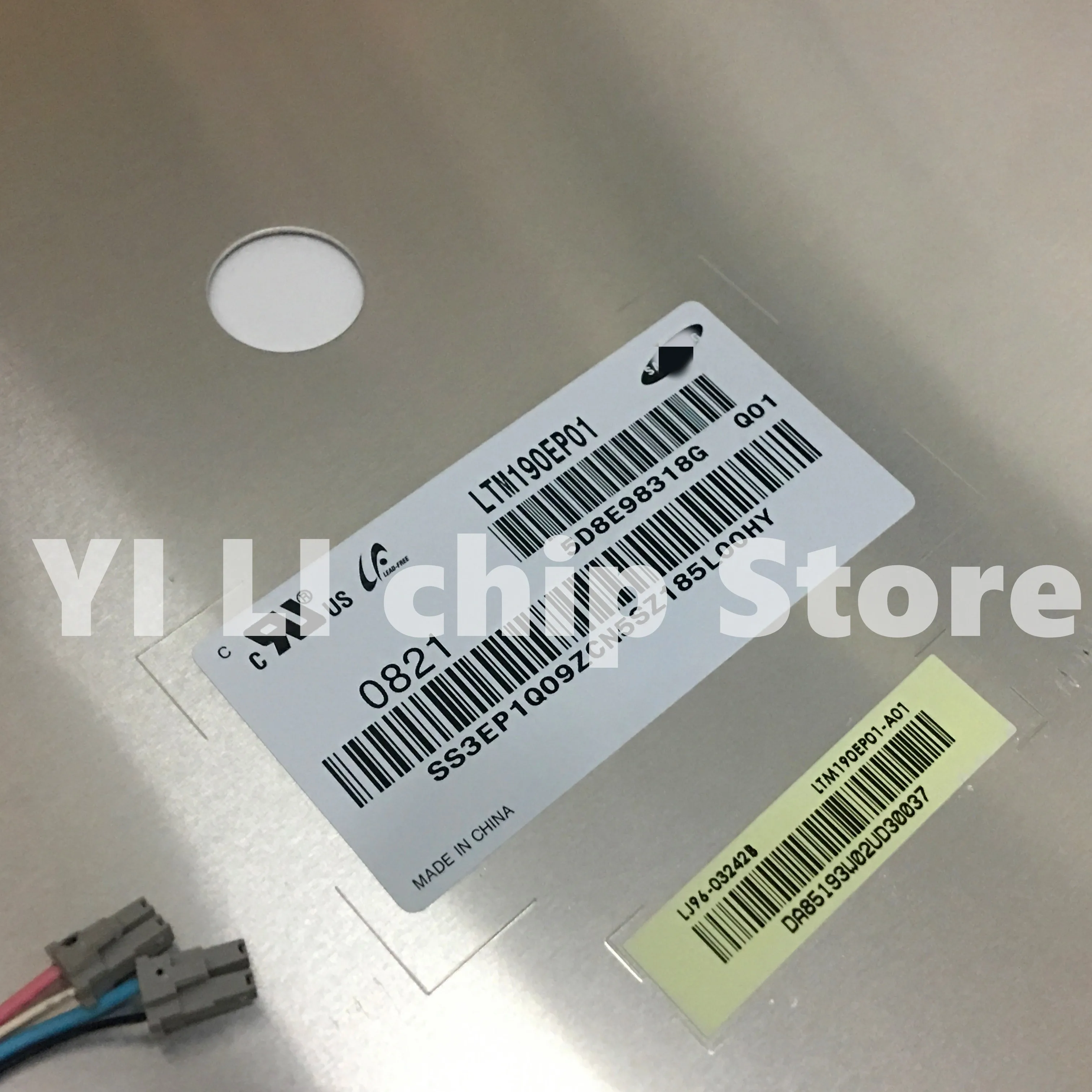 100% Original Test LCD PANEL DISPLAY SCREEN LTM190EP01 LTM190EP03 19 Inch