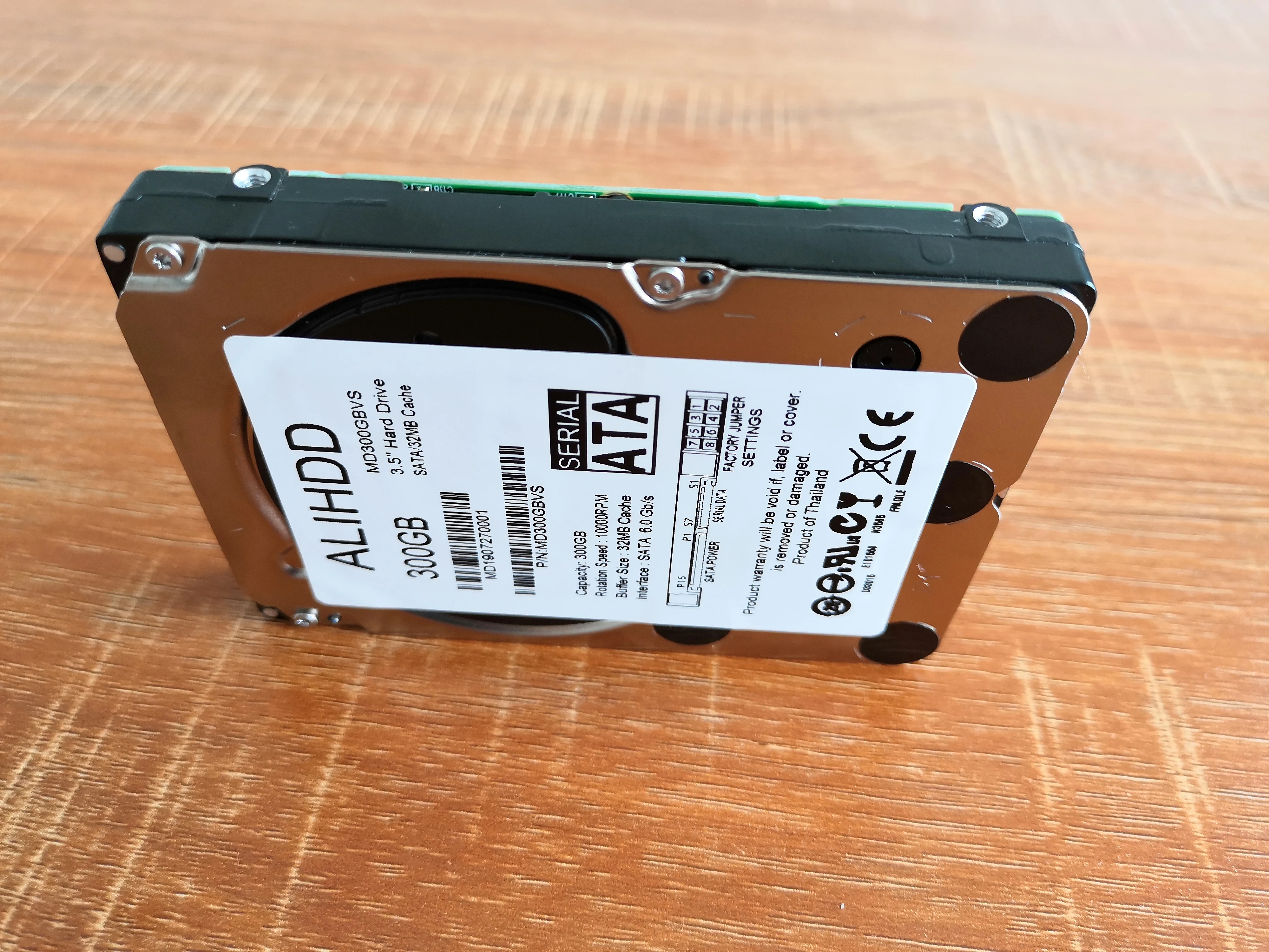 WD3001BKHG, белая этикетка МаxDigital // MD300GB SAS, 2.5 дюйма, сервер жесткий диск, гарантия на 1 год