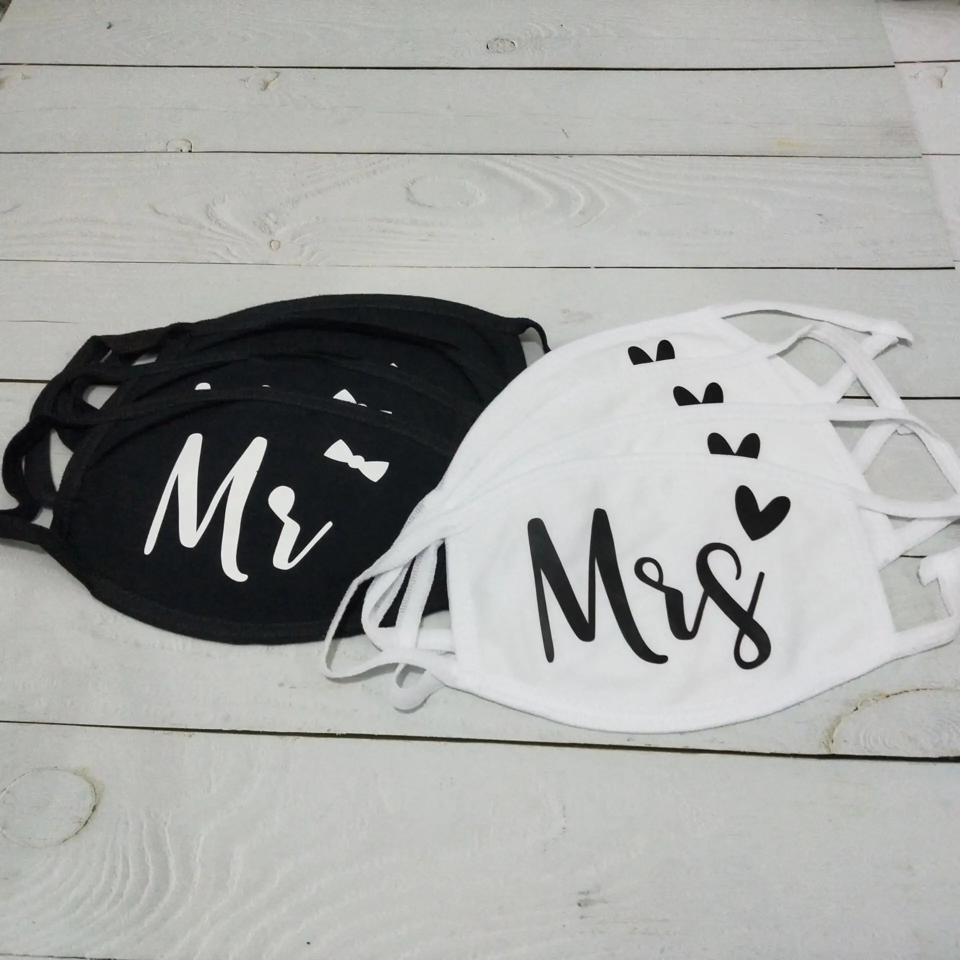 2Pcs Personalisierte Mr und Mrs Hochzeit Masken für Braut und Bräutigam Custom Gesicht Masken Hochzeit Gast Paar Masken Waschbar masken