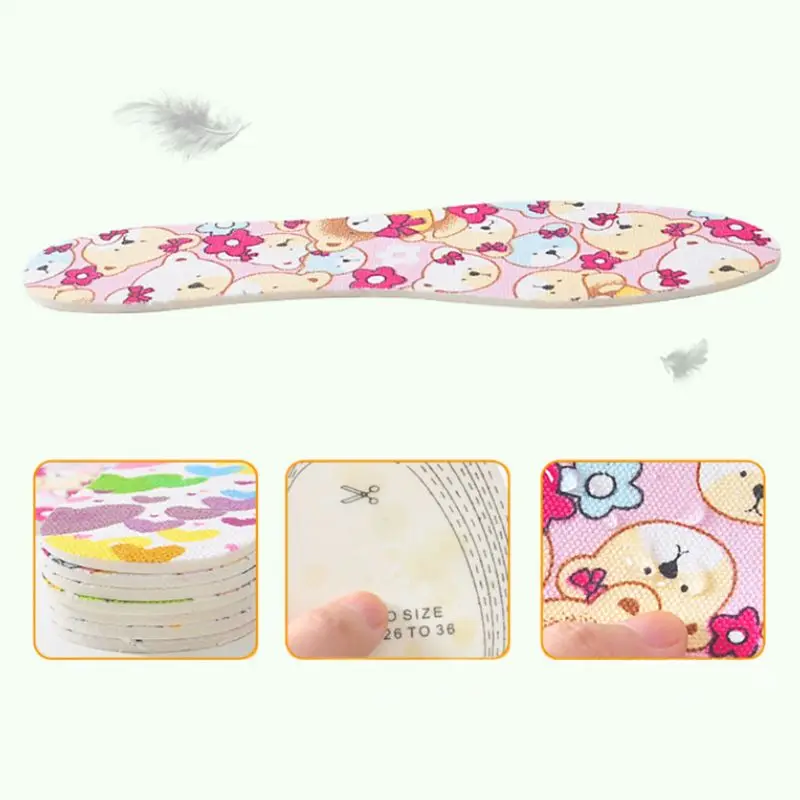 Bambini Scarpe Pad Taglio Formato Libero di Massaggio Cuscino In Lattice EVA Ultralight Cuscinetti Morbidi Per Bambini Soletta Del Fumetto Sveglio Della Protezione Traspirante Ins