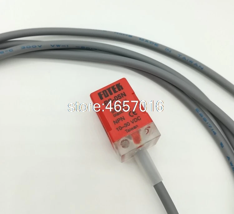 

Free shipping 10PCS PS-05N NPN FOTEK Inductive Proximity Switch Sensors 10-30VDC DC 3 Wire Sensing Distance 5mm New High Quality