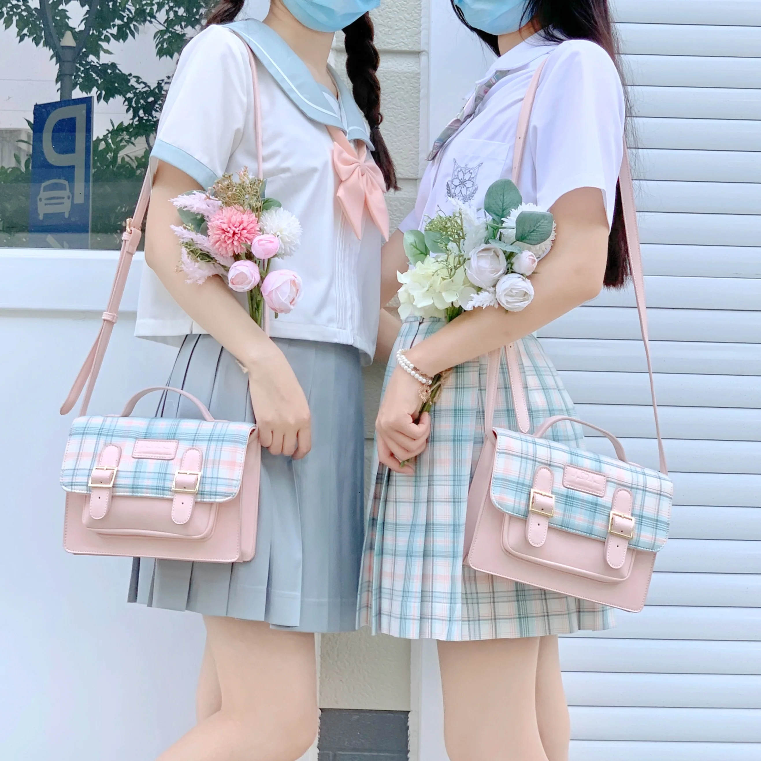 

Lolita girl JK uniform bag Japanese cute pink JK messenger bag Cos sweet Loli College style Cambridge bag