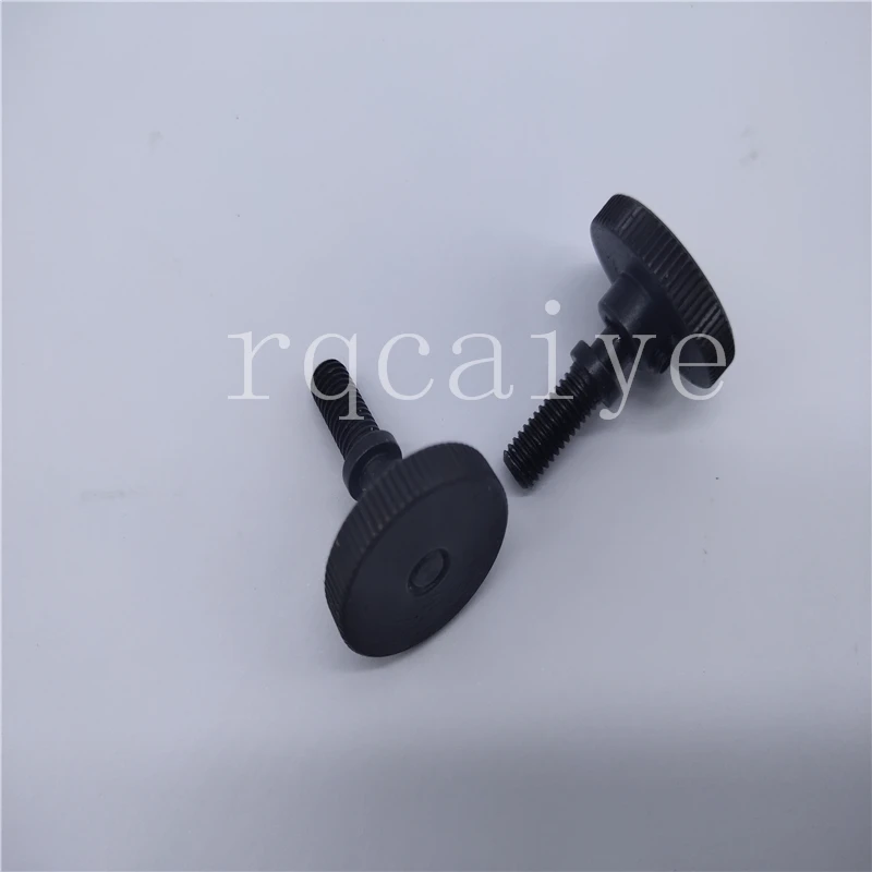 1 PCS 04.013.105 Adjusting Screw Lay Guide 04.013.107 Adjustment Knob Printmaster GTO52