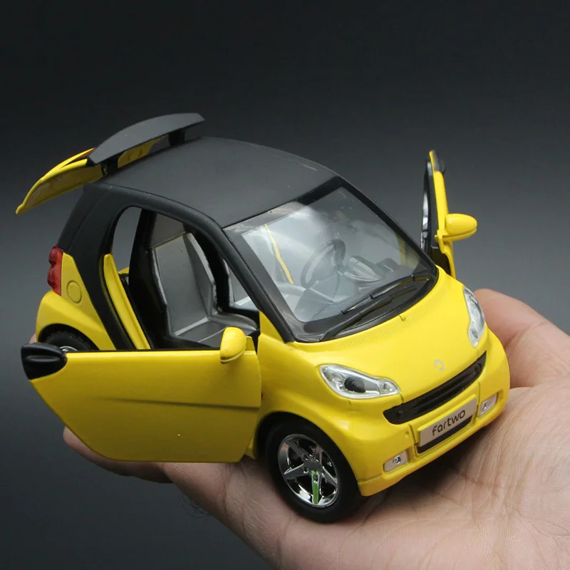 1:32 Mercedes Benz SMART Miniatures Alloy Diecast Model Car Model