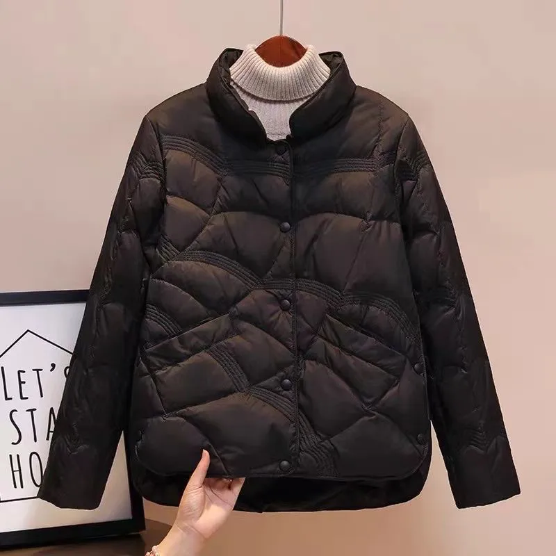 2025 herbst Winter Neue Stil Dünne Licht Warme Baumwolle Gefütterte Mantel Unten Baumwolle Jacke Frauen Kurze Over Lose Weibliche Outcoat