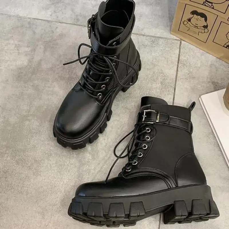 2020 Black Platform Combat Ankle Boots For Women Lace Up Buckle Strap Woman Shoes Winter Biker Boots Big Size